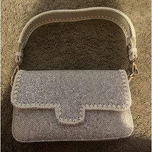 Sondra Robert’s purse